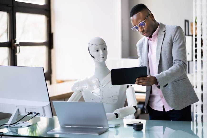 Boost Your Career with AI: Simple Steps for Success in the Modern Workplace