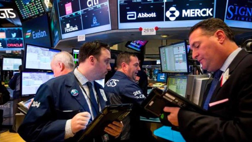Live Updates: Dow Jones Futures Slip Amid Disney's Slump and Inflation Concerns