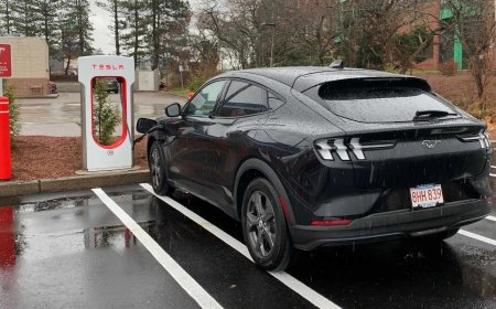 Ford and Tesla Join Forces in Historic Charging Partnership, Electrifying the Automotive World
