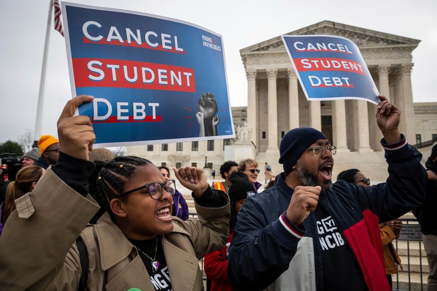 US Supreme Court Invalidates Biden Administration's Proposal for Student Loan Debt Forgiveness