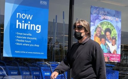 Jobless Benefit Applications Show a Slight Increase, but Layoffs Remain Steady