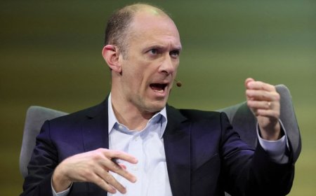 Fed's Goolsbee Supports Additional Rate Hikes to Tackle Inflation