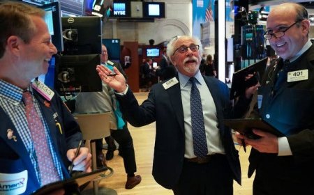 US Stock Market Celebrates Best Year Since 1997