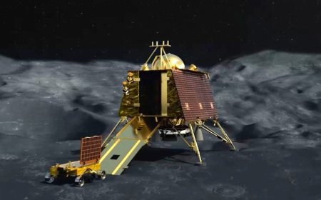 India's Chandrayaan-3 Rover Begins Lunar Surface Exploration