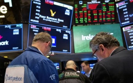 Stock Market Declines Amid Inflation Worries: Latest Market Update