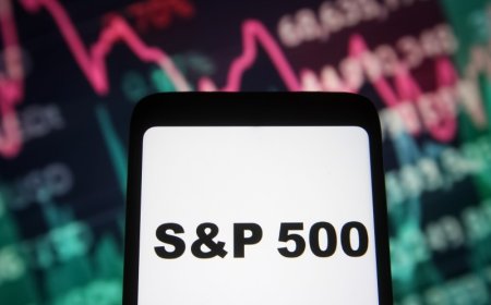 Signs of Investor Caution Grow as Hedging Costs Rise Amidst S&P 500 Rally