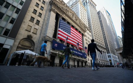 Market Analysis: Wall Street's Mixed Day with Crude Oil Surging and Eyes on Inflation Data