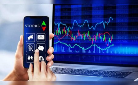 Wall Street Preps for Crucial Fed Meeting Amidst Mixed Market Sentiments