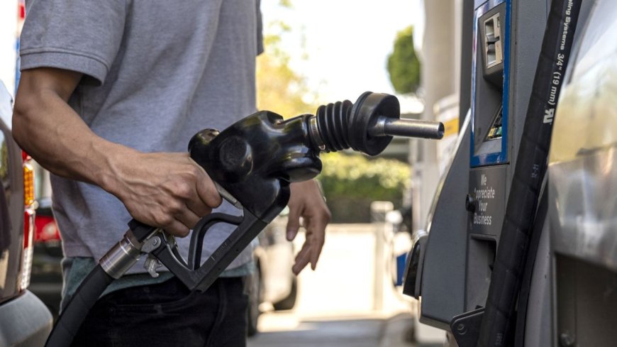Unprecedented Surge in 2023 Gas Prices Driven by Oil Supply Shortage