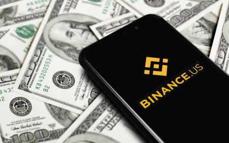 Binance's US Affiliate Pauses Direct Dollar Withdrawals Due to Regulations