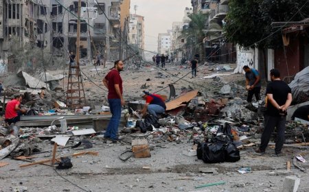 EU Asks Meta and TikTok to Fight Misinformation in Israel-Hamas Conflict