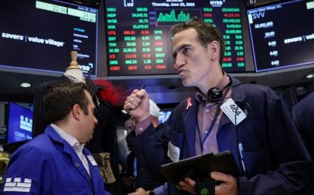 Stock Market Update: Stocks Climb Amid Earnings Surge, Tech Giants Awaited