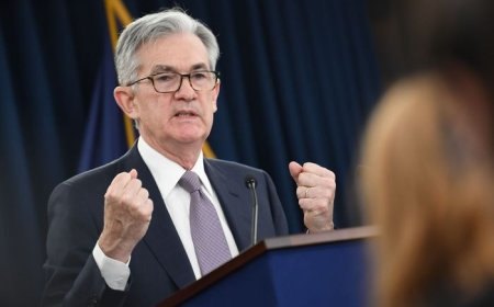 Wall Street Prepares for Federal Reserve Meeting Amidst Easing Yields