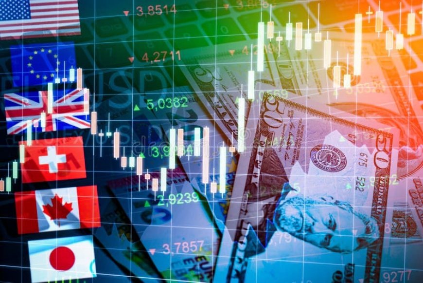 Yen Edges Up as Dollar Takes a Dip: Forex Market Update, Oct 4, 2023