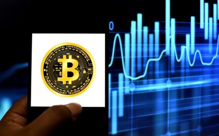 Bitcoin Analyst Predicts Potential Surge to $65,000 as Massive Cash Inflows Hit Market
