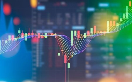 Forex Markets on Edge: Anticipation Builds Ahead of U.S. Data Release