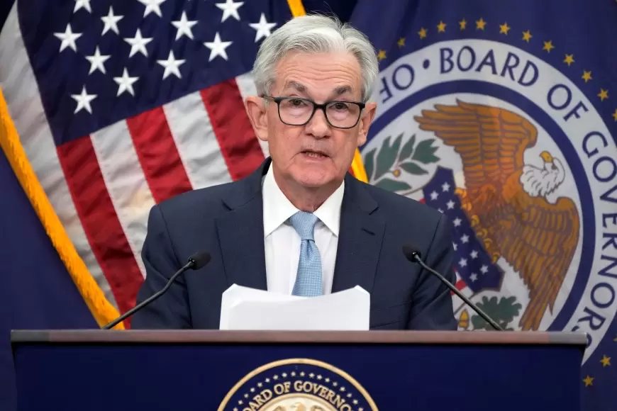 Fed Chair Powell Forecasts Potential Rate Cuts in 2024 Amid Inflation Evaluation