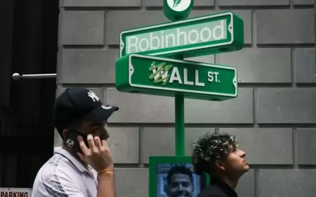 Robinhood Surges to Record Revenue in Market Revival