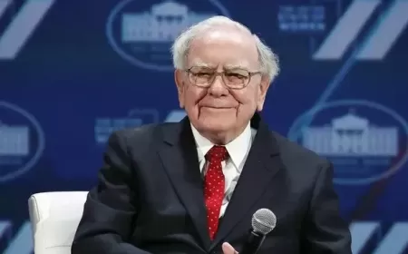 Warren Buffett's Simple Investment Tip: How $350 a Month Could Grow to $903,800