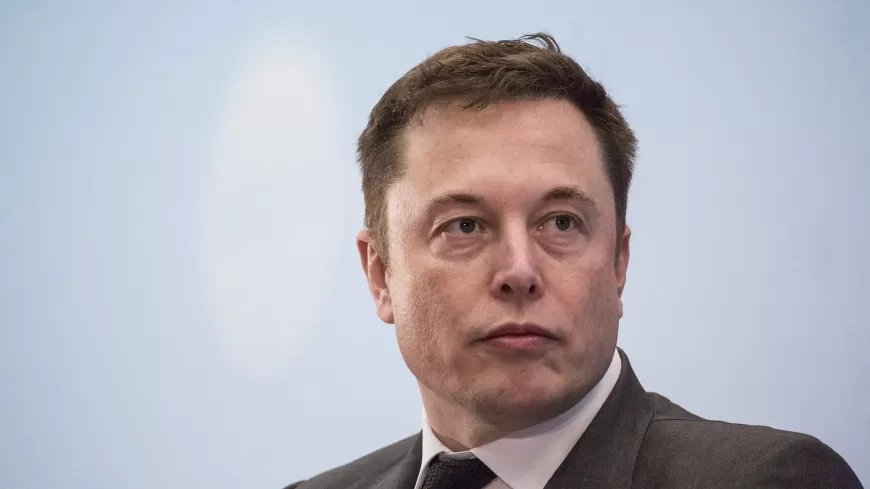 Tesla Investor Sues Elon Musk Over $7.5 Billion Stock Sale