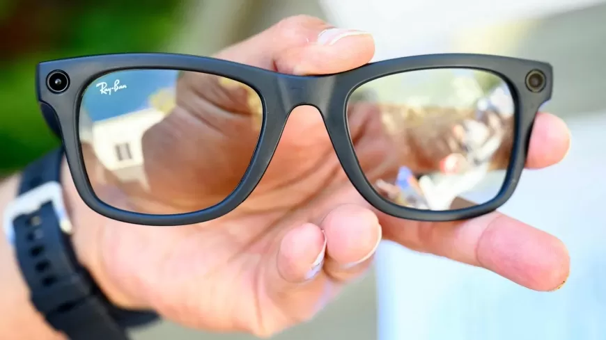 Meta Eyes Major Stake in Ray-Ban Maker to Lead Smart Glasses Revolution