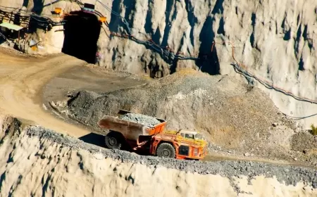 Gold Fields to Acquire Osisko Mining in $1.6 Billion Deal Amid Rising Gold Prices