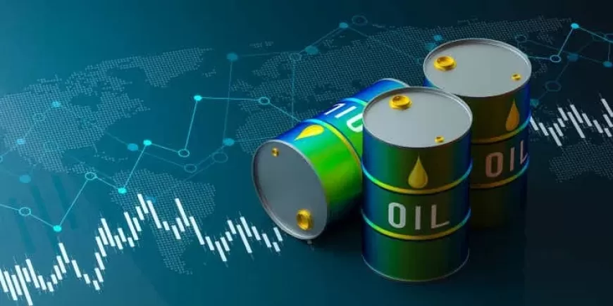 Oil Prices Fluctuate After US Crude Stockpile Drop and Geopolitical Tensions