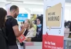 US Labor Market Adds 142,000 Jobs in August as Unemployment Rate Falls to 4.2%