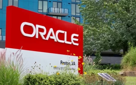 Oracle Forecasts $104 Billion Revenue by 2029 on Cloud Growth – Stock Up 5%