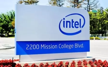 Intel Stock Surges on AI Chip Deal with Amazon and Foundry Business Overhaul