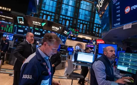 Nasdaq Soars as Nvidia and Amazon Lead Tech Rally – Live Fed Rate Decision Updates