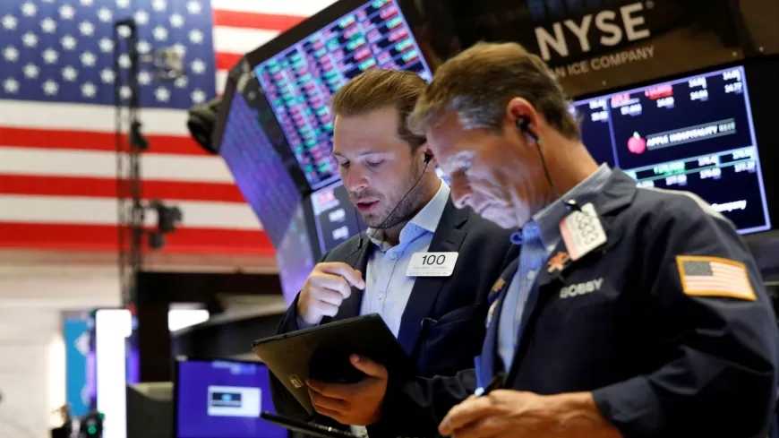 Live Updates: US Stock Futures Rise, Bitcoin Tops $82,000, and Market Insights