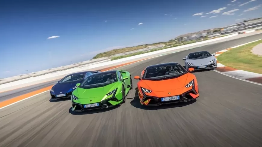 Lamborghini Delays First Electric Car to 2029, Citing Market Readiness