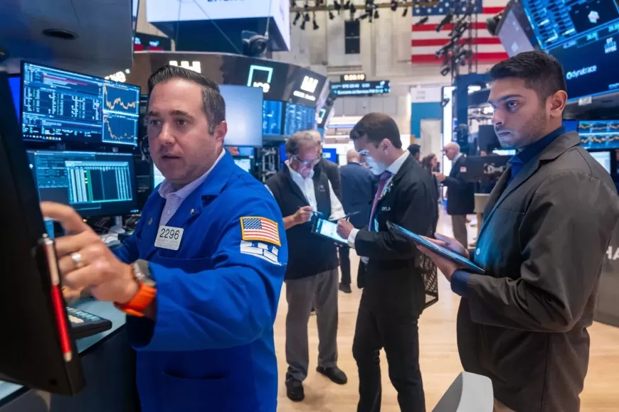 Stock Market Live Update: S&P 500, Nasdaq Futures Decline as 2024 Ends with Rising Yields and Tech Losses