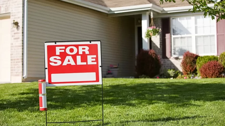 US 30-Year Mortgage Rates Near 7%, Making Homes Harder to Afford