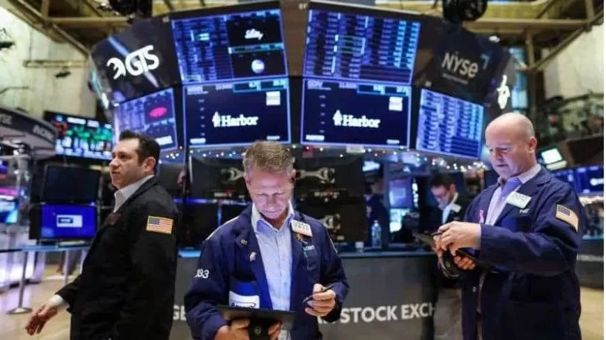 Live Stock Market News: Dow, S&P 500, Nasdaq Futures Gain Slightly Despite Weekly Losses