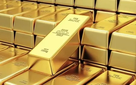 Gold Prices Reach Record High, Set for Strongest Quarter in Decades