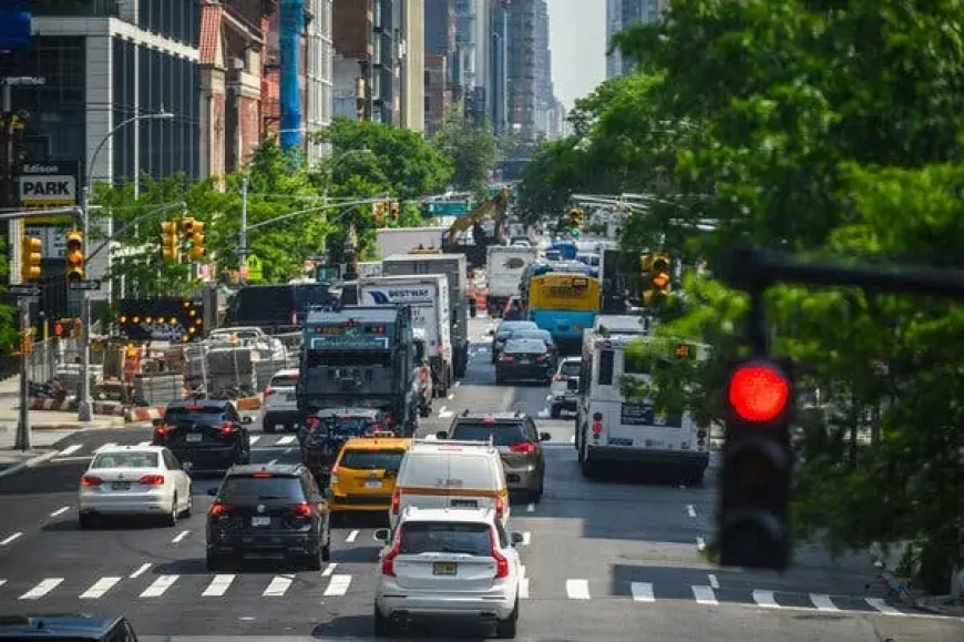 NYC Congestion Pricing Cuts Traffic, Could Add $1.3B to Economy