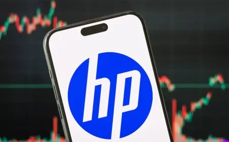 HP Stock Drops After Q2 Earnings Miss Due to Tariff Impact and Supply Chain Shifts