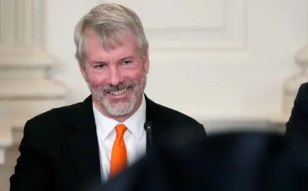 BlackRock Bitcoin ETF Could Surge 12,400% by 2045, Says Billionaire Michael Saylor