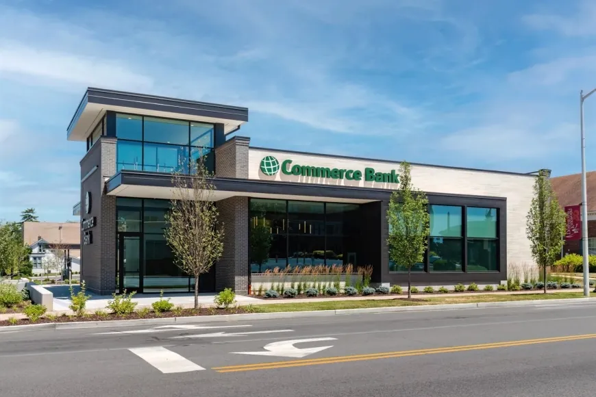 Commerce Bancshares to Acquire FineMark in $585 Million All-Stock Deal