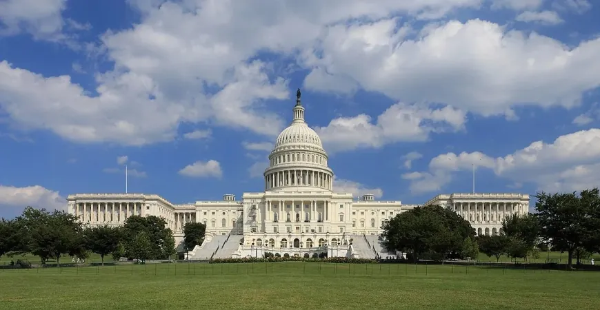 Senate Shocks Clean Energy Industry with Last-Minute Bill Changes, Musk Calls It “Destructive”