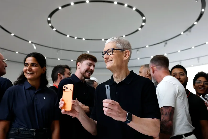 iPhone 17 Pro Max Preorders Delayed, iPhone Air Launch in China Paused