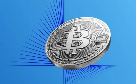 Bitcoin Consolidates Above $111K; Traders Eye $112K Breakout