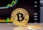 Bitcoin Posts Worst Monthly Performance Since 2022 After Large Liquidations and ETF Withdrawals