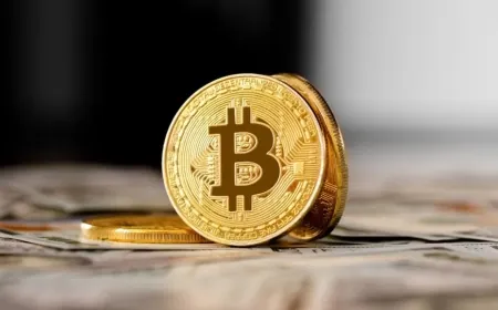 Why Some Investors Are Buying Bitcoin Before the Year Ends