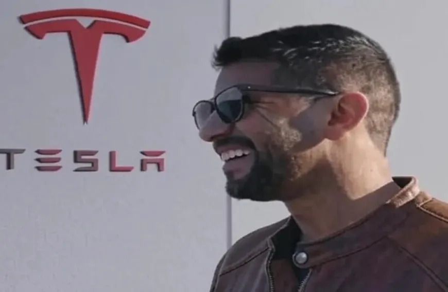 Tesla Cybertruck Program Head Siddhant Awasthi Resigns